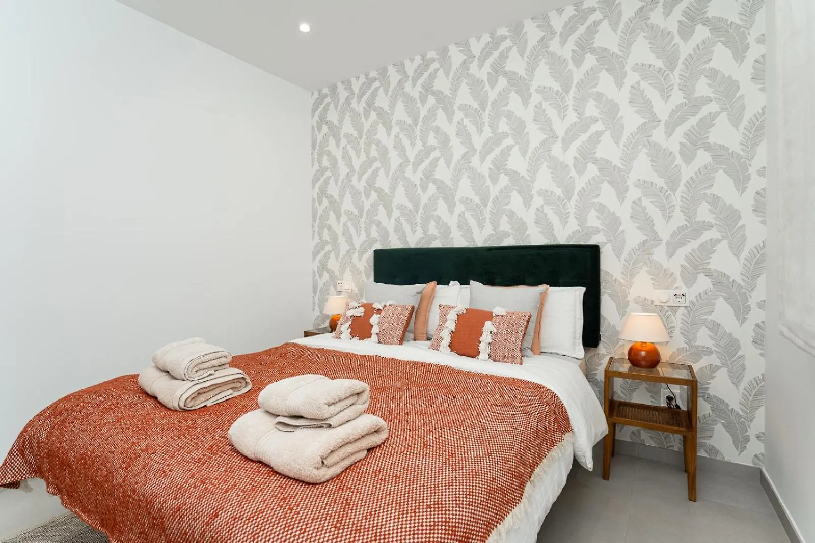 Apartment Next To The Sea, 3 Bedrooms, San Pedro Marbella