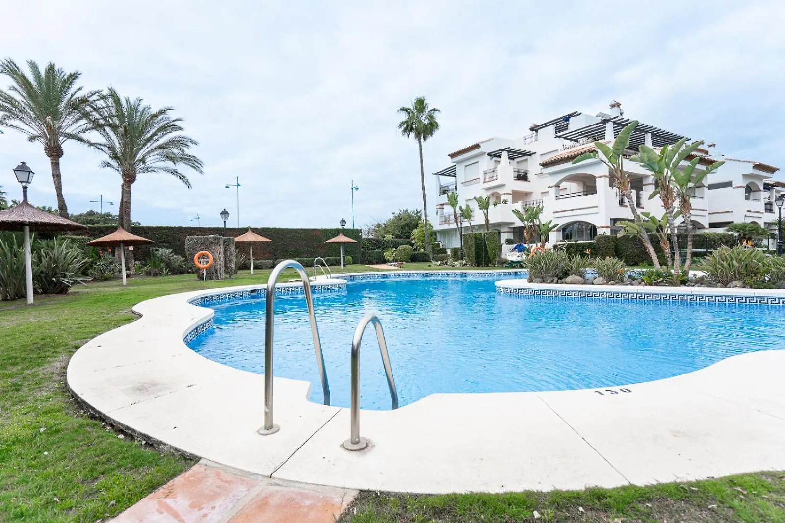 Apartment Next To The Sea, 3 Bedrooms, San Pedro location